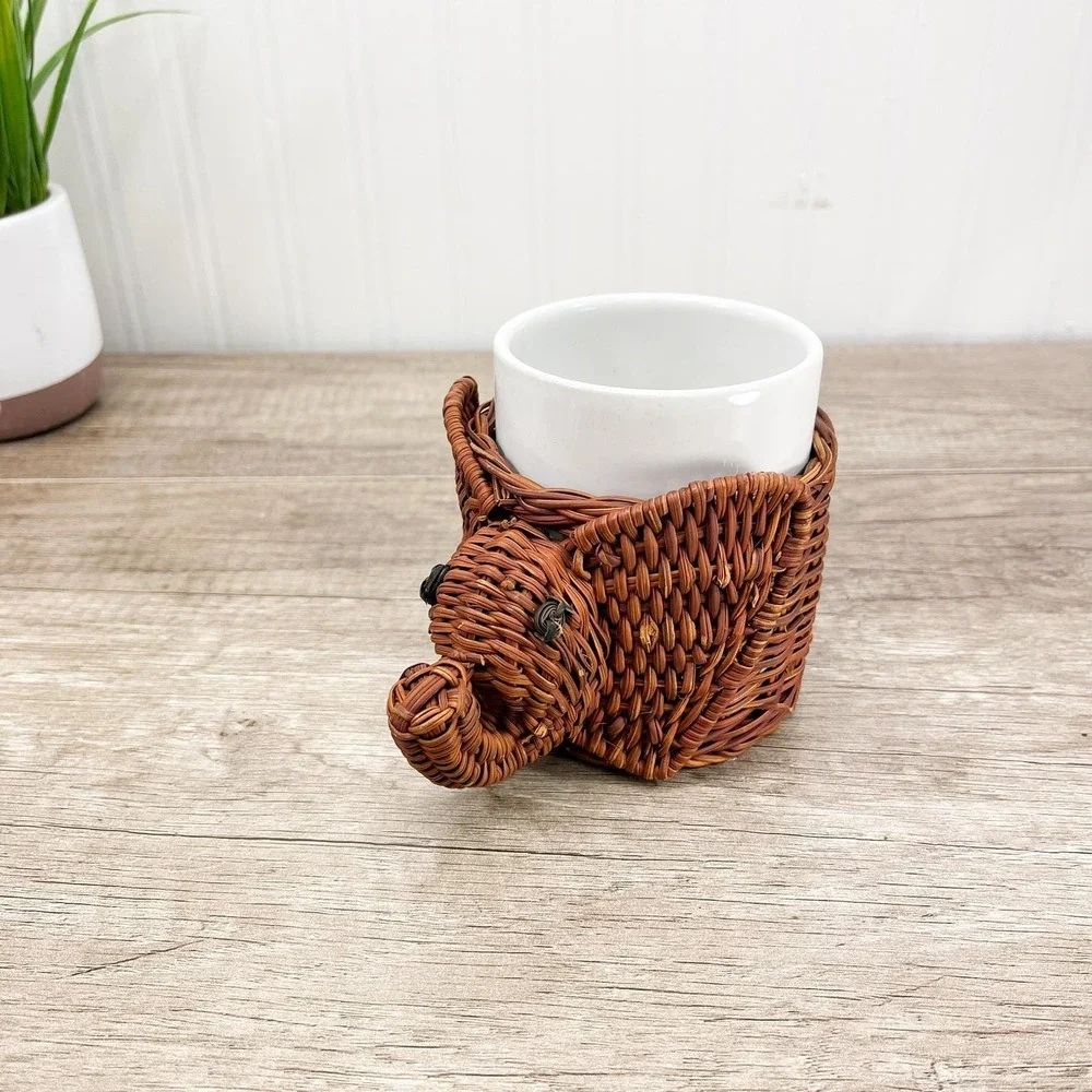Vintage Wicker Elephant Planter: Retro Elephant Coffee‎ Cup